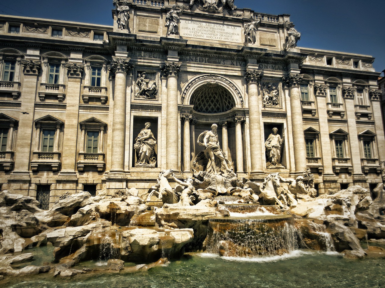 Trevi Fountain